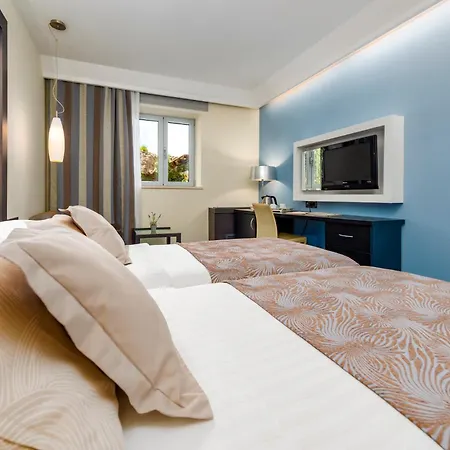 莱帕德酒店 酒店