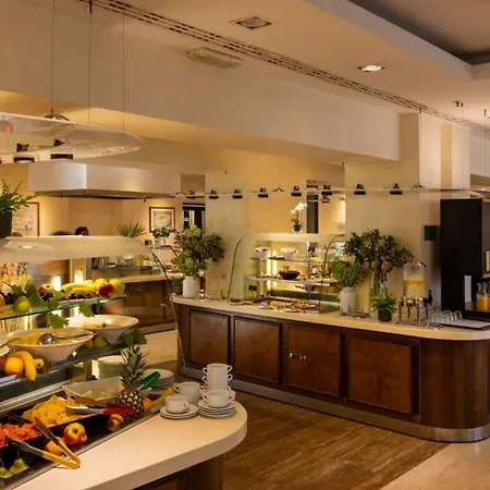 Lapad Hotel 4*